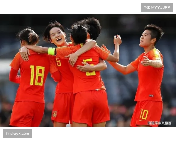 解析皇马女足快速反击战术，利用场地宽度效果显著